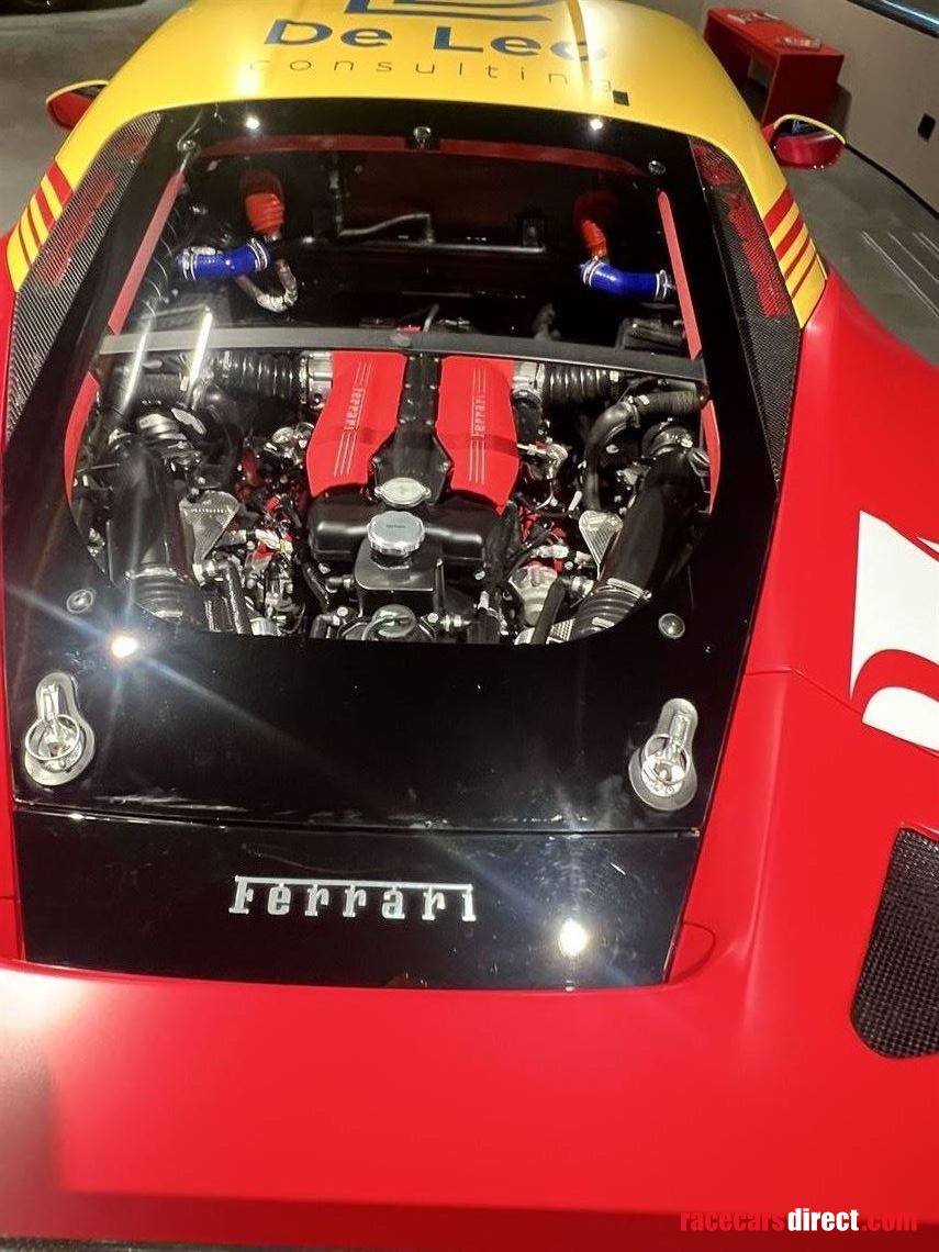 ferrari-488-challenge-evo-2022-race-ready-vat