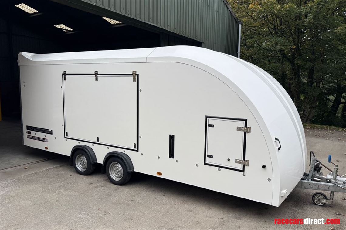 brian-james-race-transporter-4