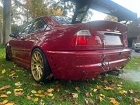 e46-m3-racetrack-car