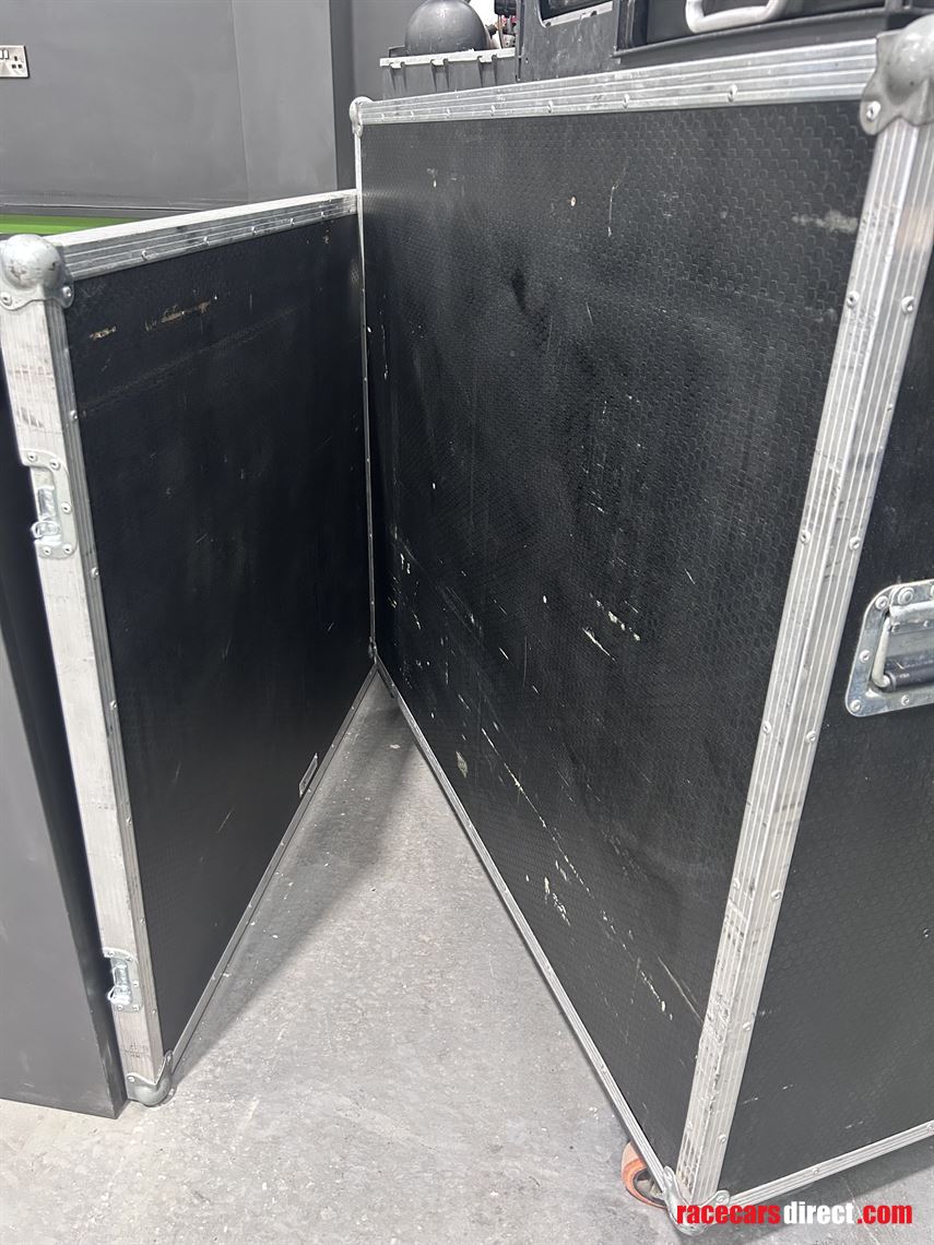 15-drawer-flight-case-consumables-flight-case