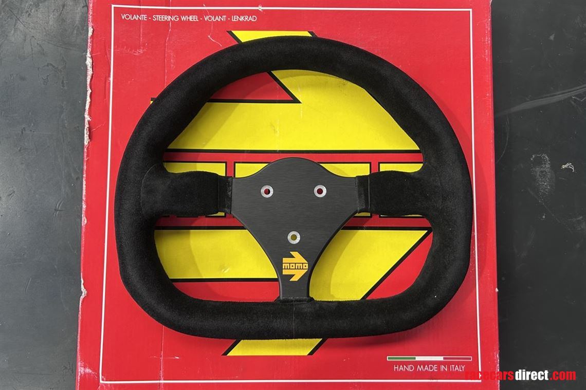 momo-steering-wheel---model-27