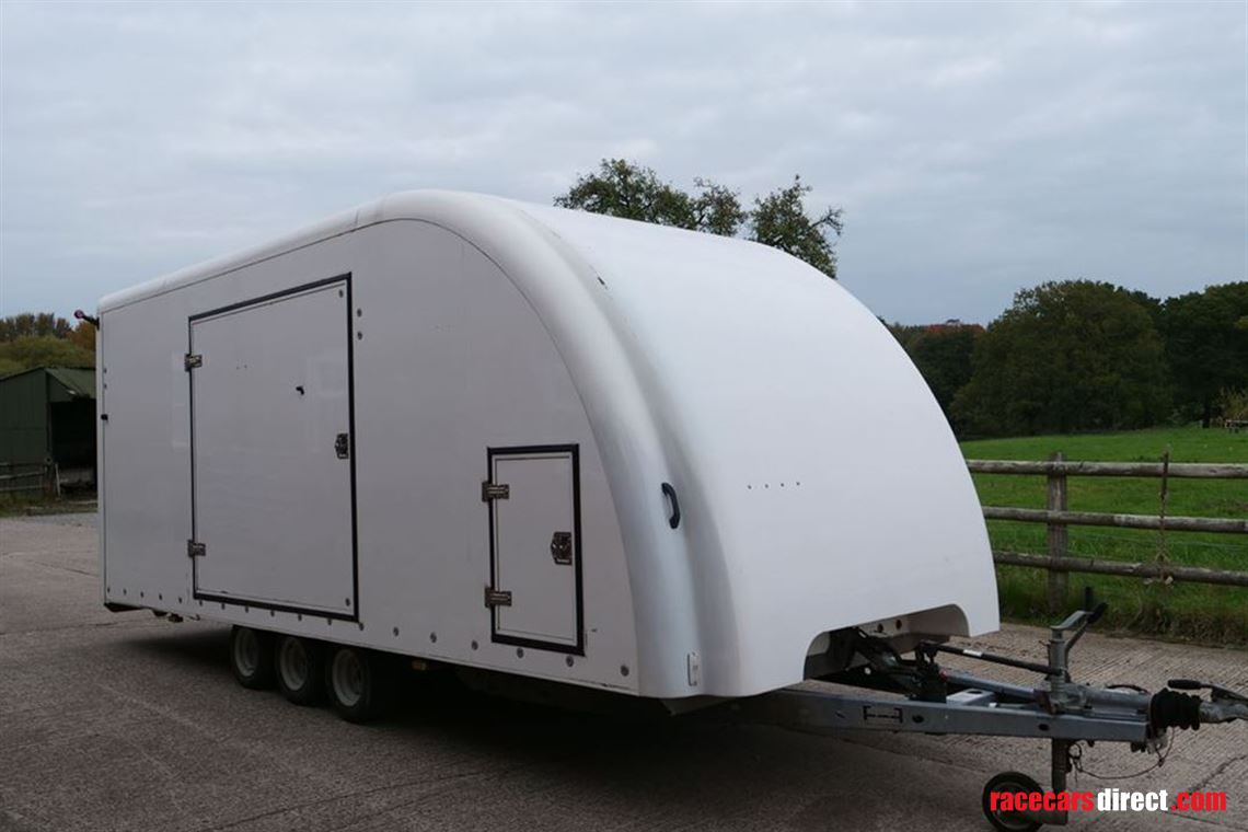 brian-james-t3-car-transporter