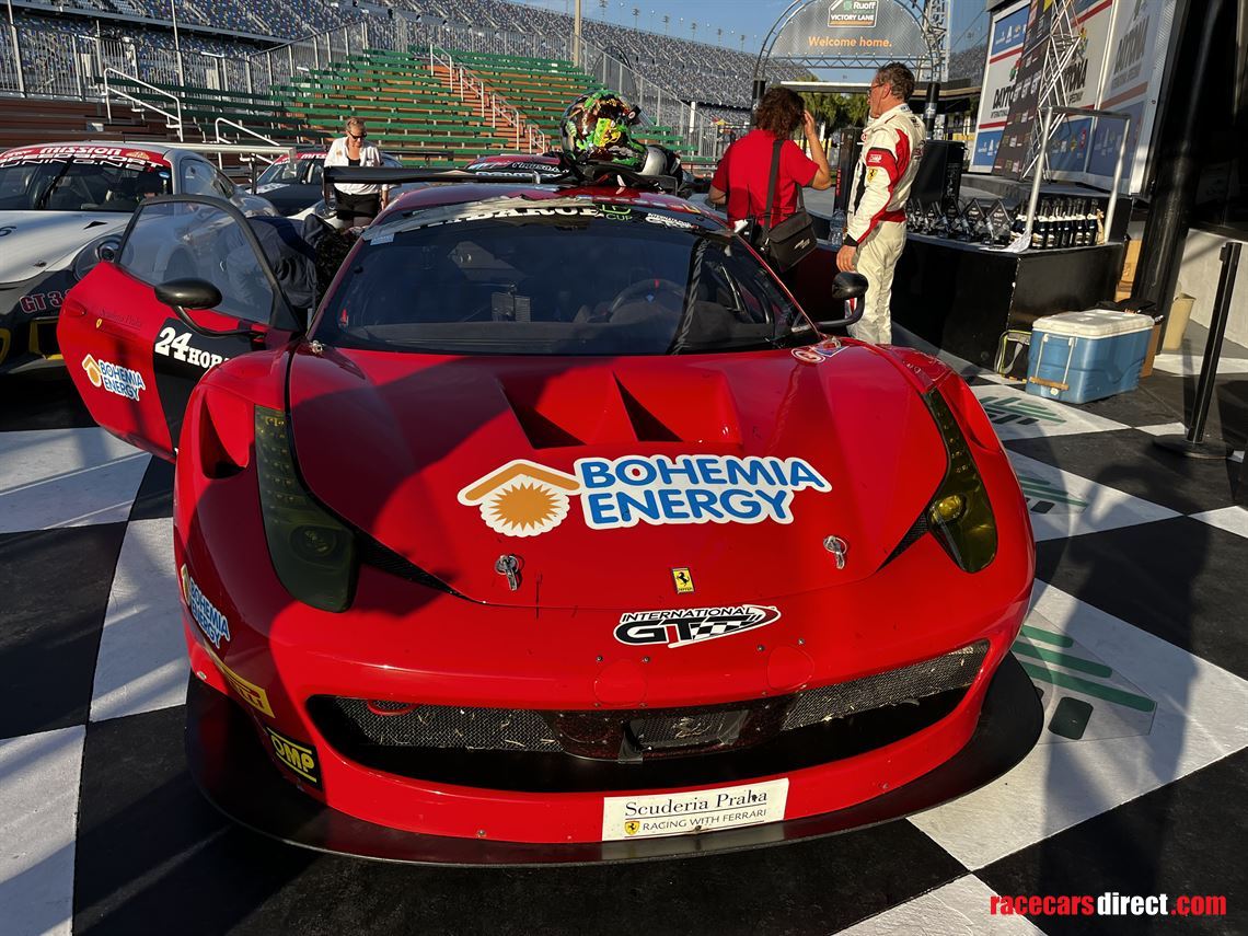 2013-ferrari-458-gt3