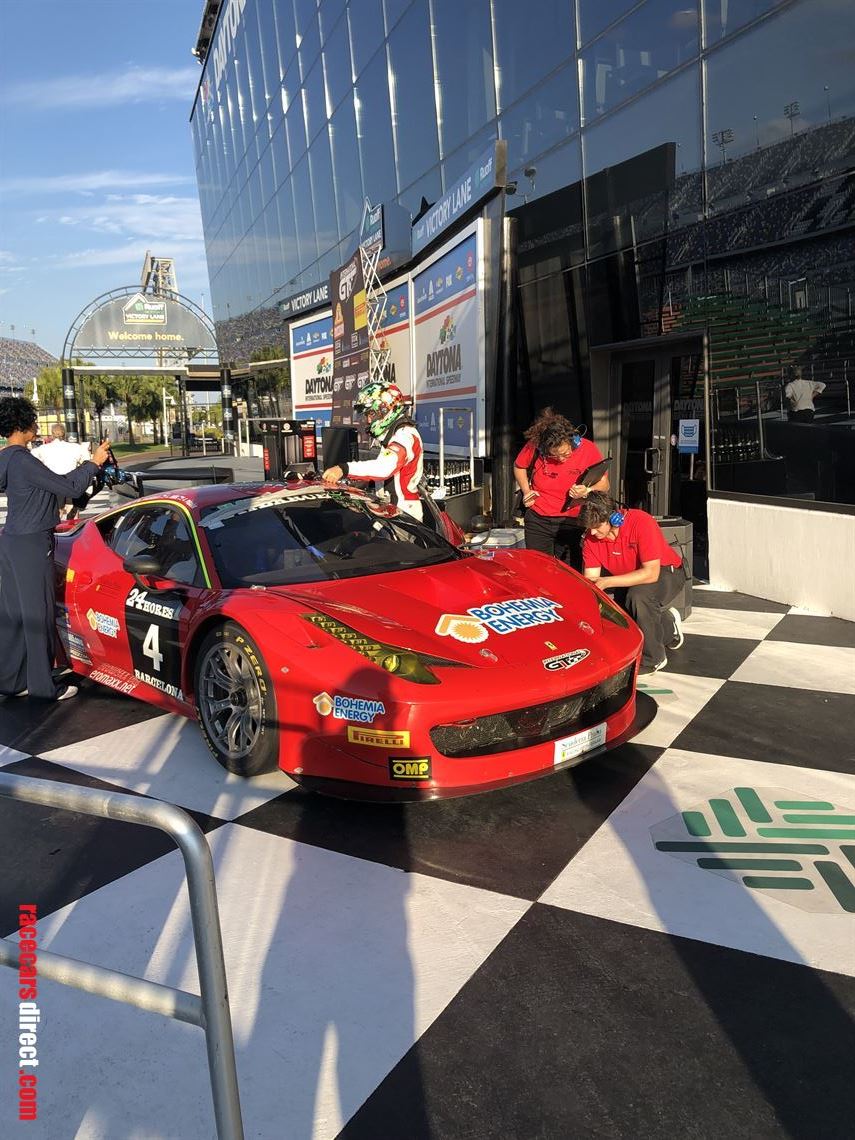 2013-ferrari-458-gt3