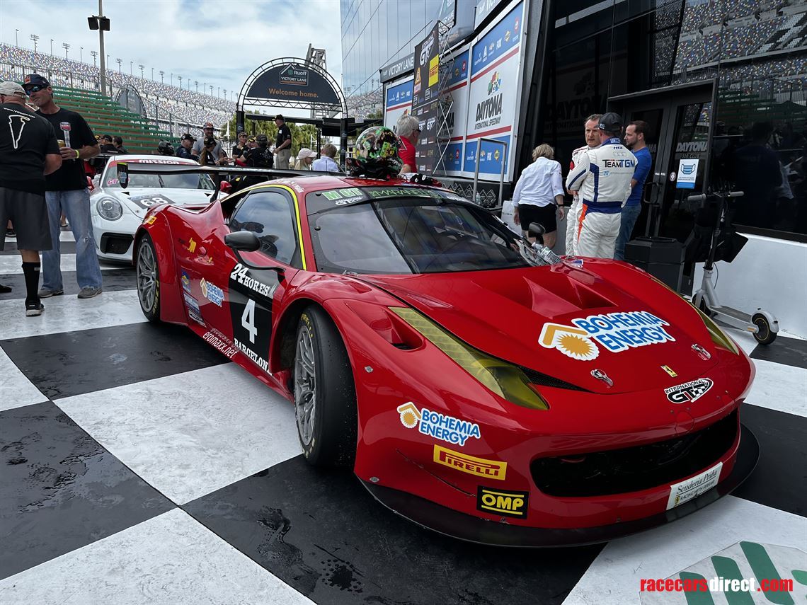 2013-ferrari-458-gt3