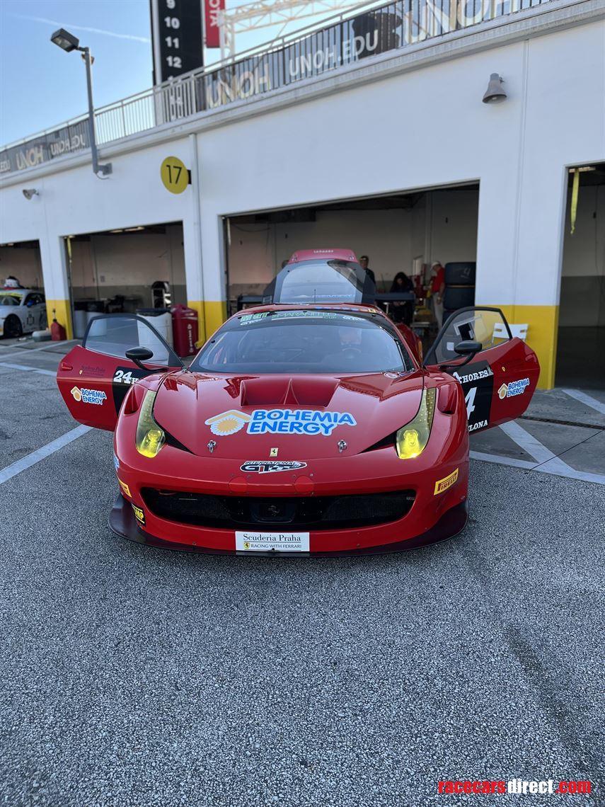 2013-ferrari-458-gt3