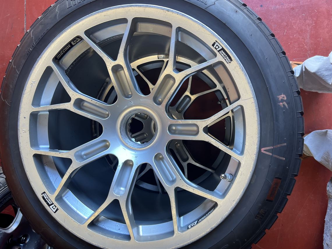 2013-ferrari-458-gt3