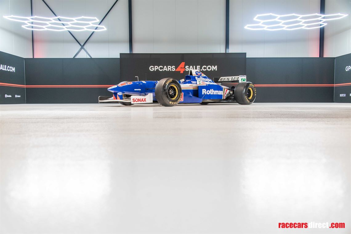 sold-f1-williams-fw1819-works-show-car