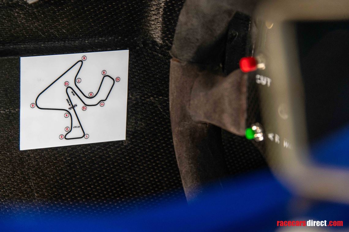 sold-f1-williams-fw1819-works-show-car