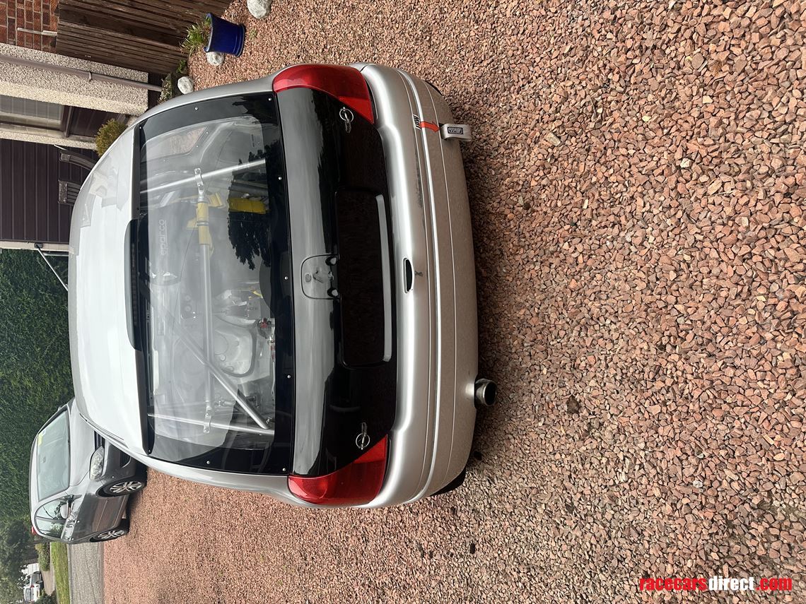 modified-renault-clio-172