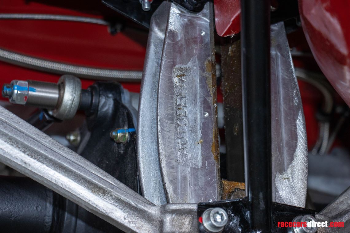 alfa-romeo-gtv-2000-gtam