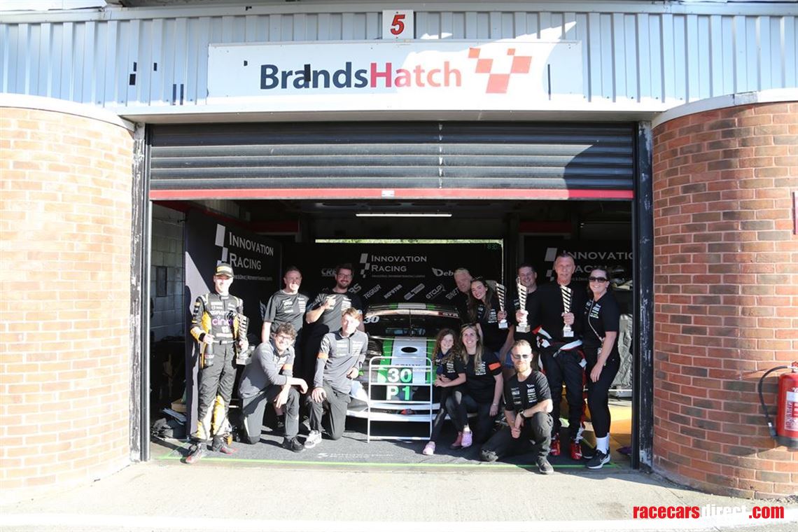 gt4-gt2-arrive-drives-available-in-26