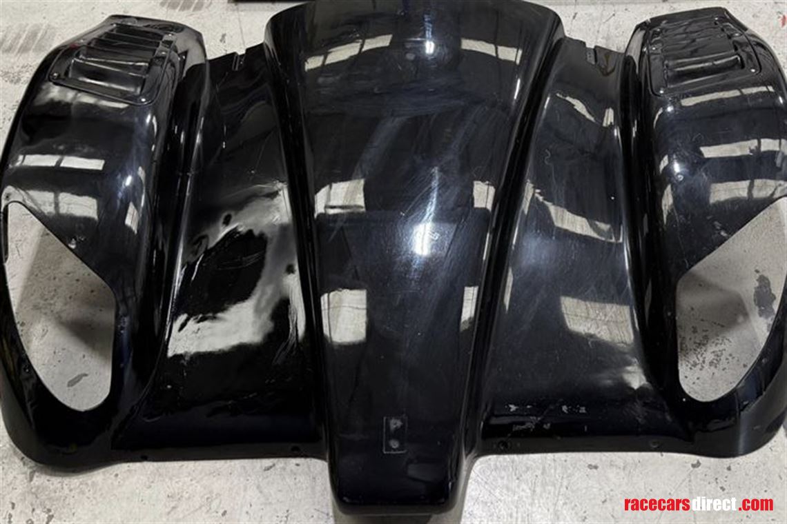 radical-sr3-rsx-front-nose-bonnet