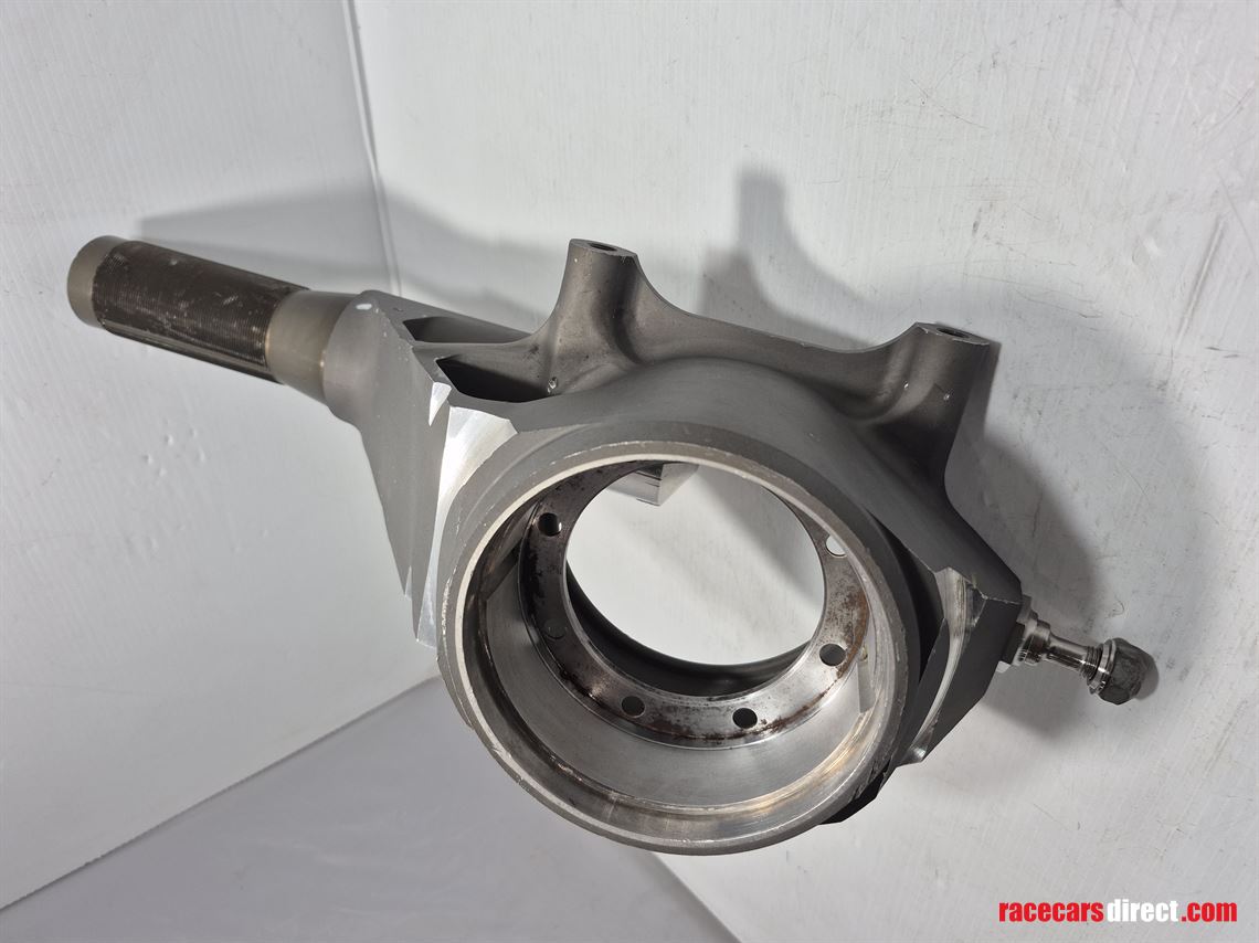 opel-omega-dtm-new-old-stock-parts