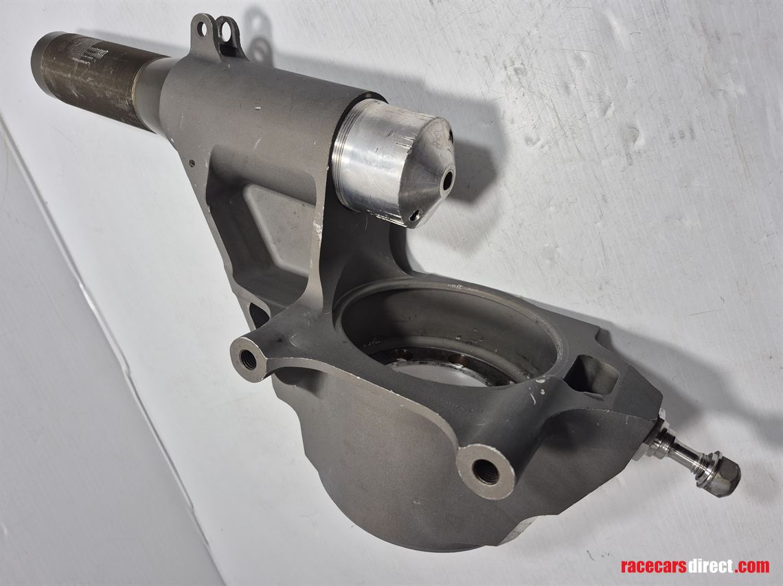 opel-omega-dtm-new-old-stock-parts