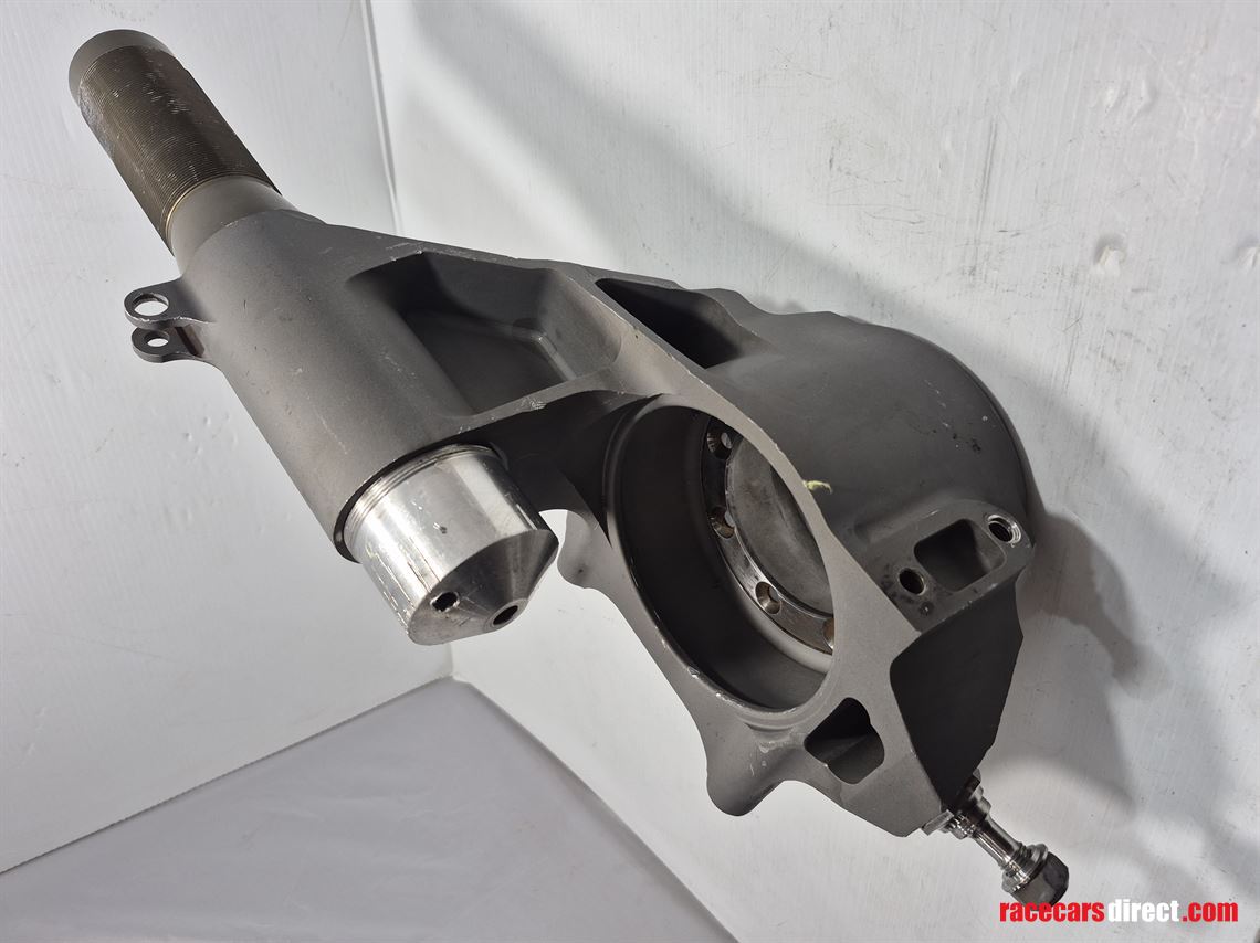 opel-omega-dtm-new-old-stock-parts