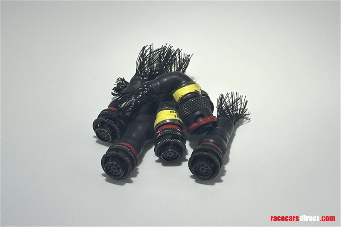 lot-of-150x-deutsch-autosport-souriau-8sta-co