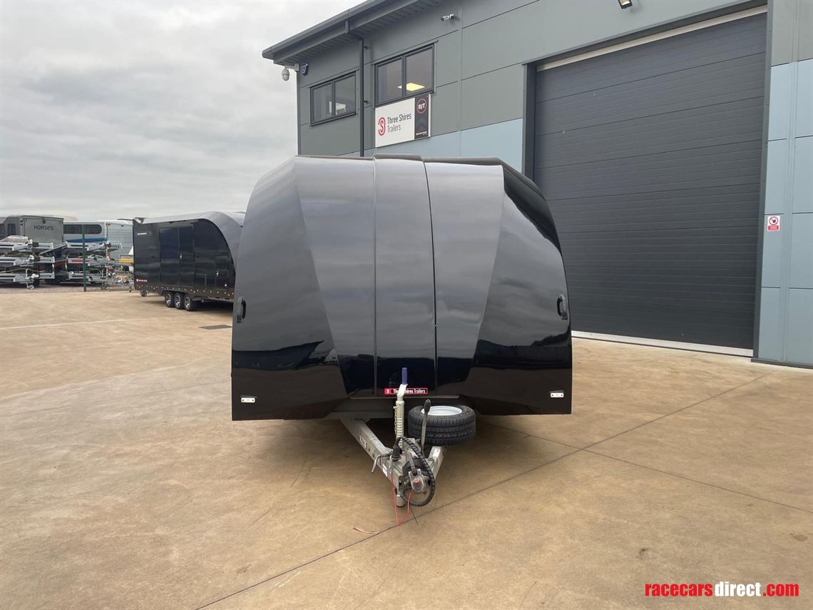 brian-james-trailers-20192020-race-transporte