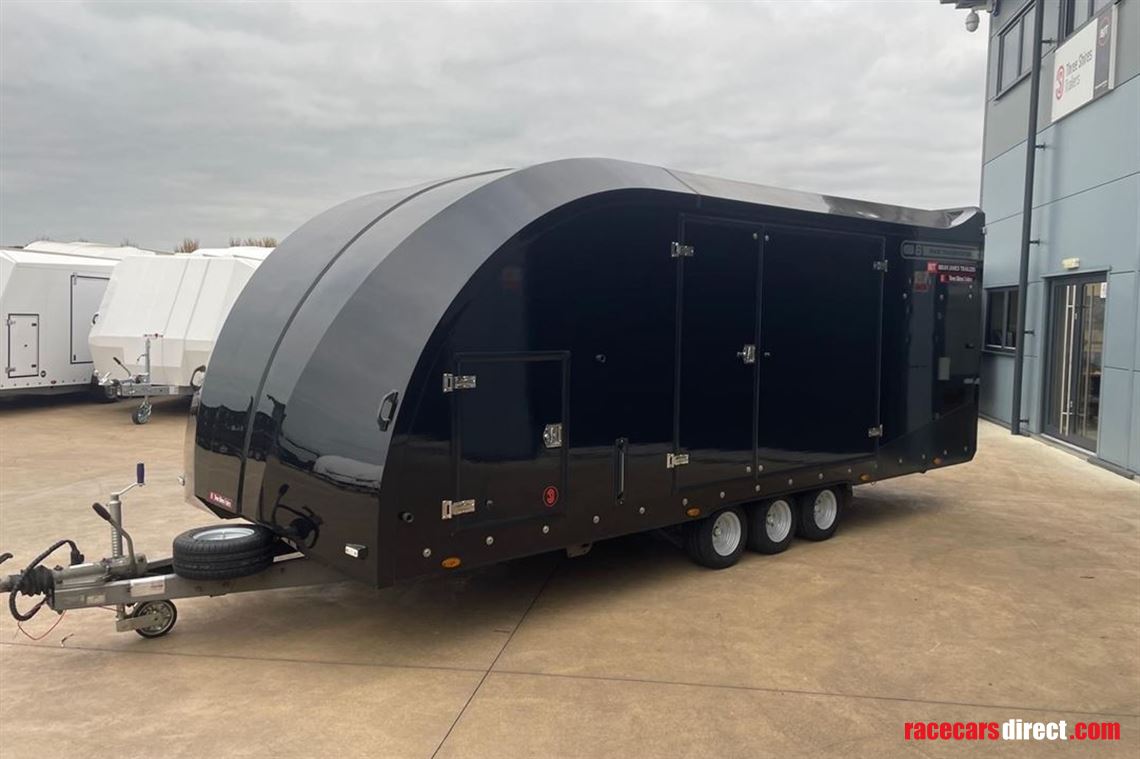 brian-james-trailers-20192020-race-transporte