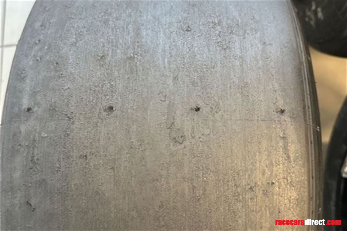 4-tyres-pirelli-supersoft