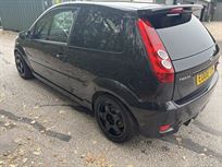 ford-fiesta-st150-race-car-st-challenge