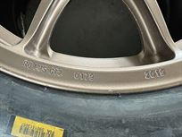 audi-r8-lms-gt2-wheel-set-barely-used