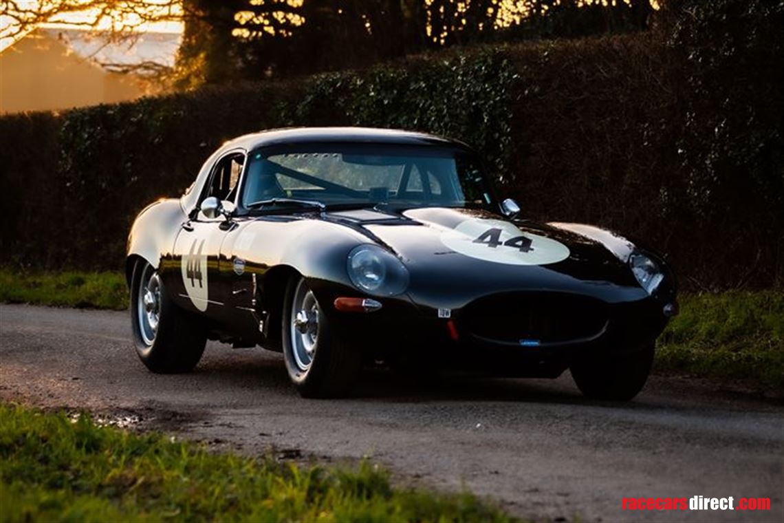 jaguar-e-type-semi-lighweight-fia-race-car