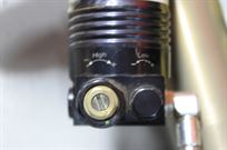 manthey-racing-porsche-gt4-mr-evo-18-suspensi