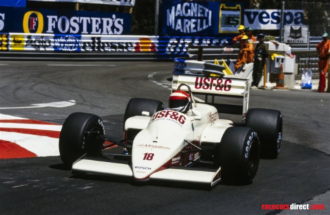 f1-arrows-a10-02
