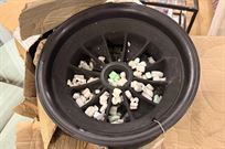 crosthwaite-gardiner-ac-cobra-halibrand-wheel