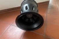 formula-1-force-india-2017-rear-wheel-rim