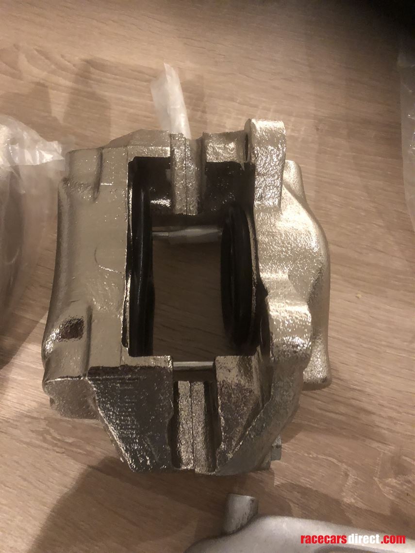 tvr-1800sgranturagriffith-200