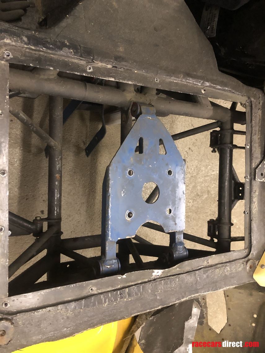 tvr-1800sgranturagriffith-200