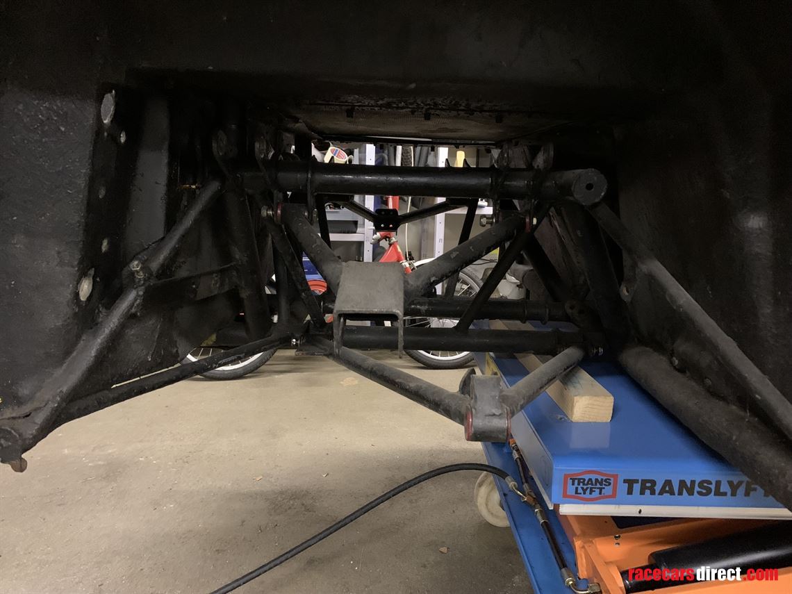 tvr-1800sgranturagriffith-200