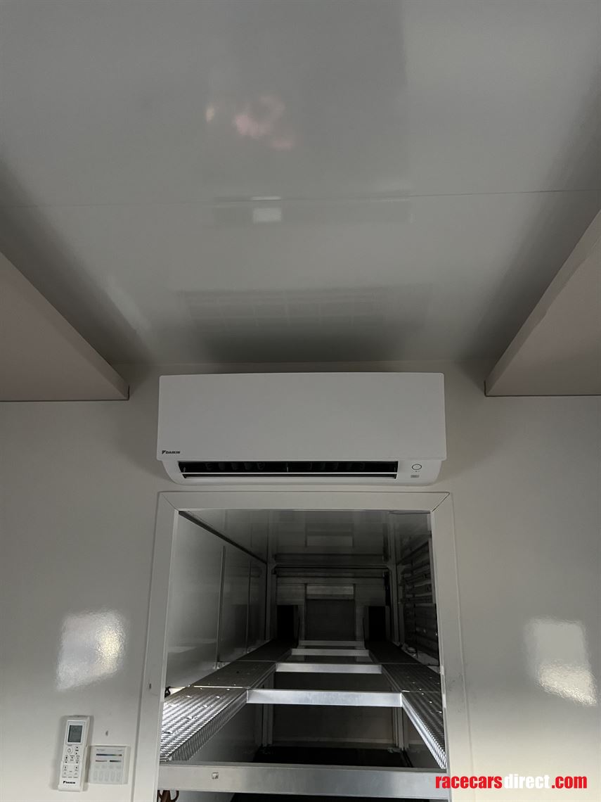 for-rent-racetrailer-with-truck-and-driver