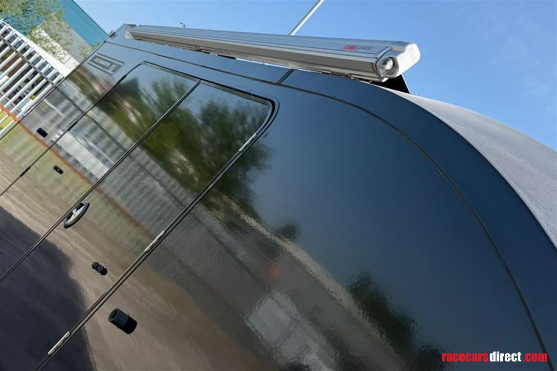 race-transporter-7-brian-james