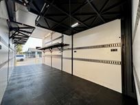 racetrailer-w-kitchen-6-bedroom-ac-full-equip