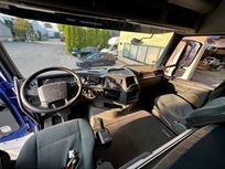 racetrailer-w-kitchen-6-bedroom-ac-full-equip