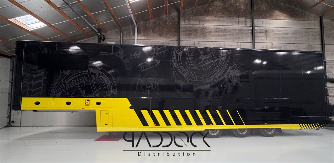 racing-trailer-wmt-invicta-racing-formula-2-s