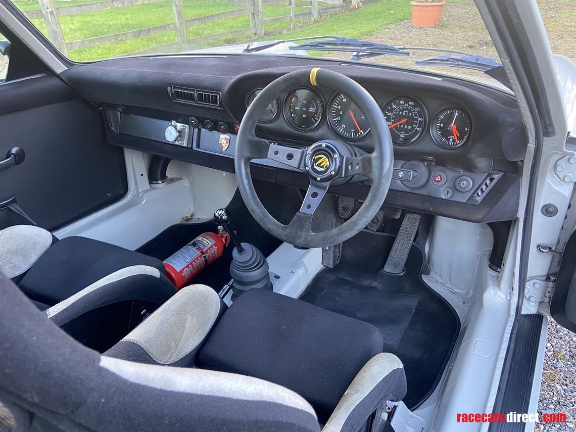 1981-porsche-911-sc---fast-roadtrack