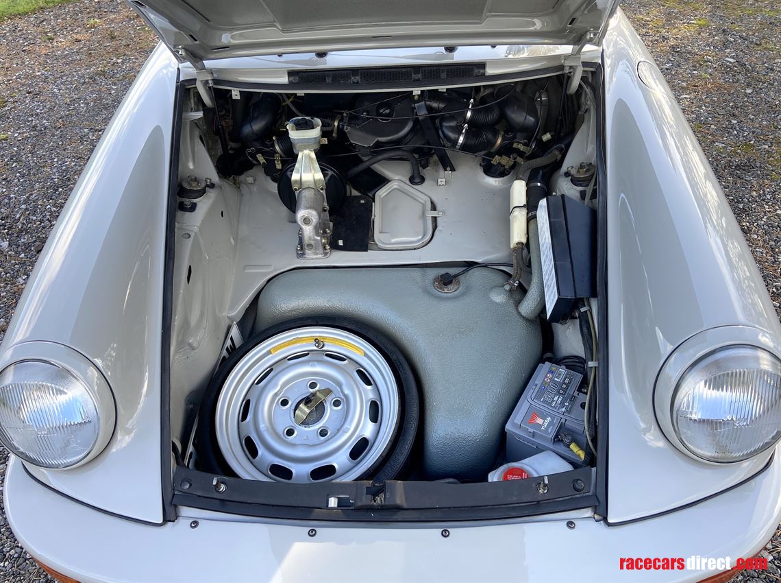 1981-porsche-911-sc---fast-roadtrack