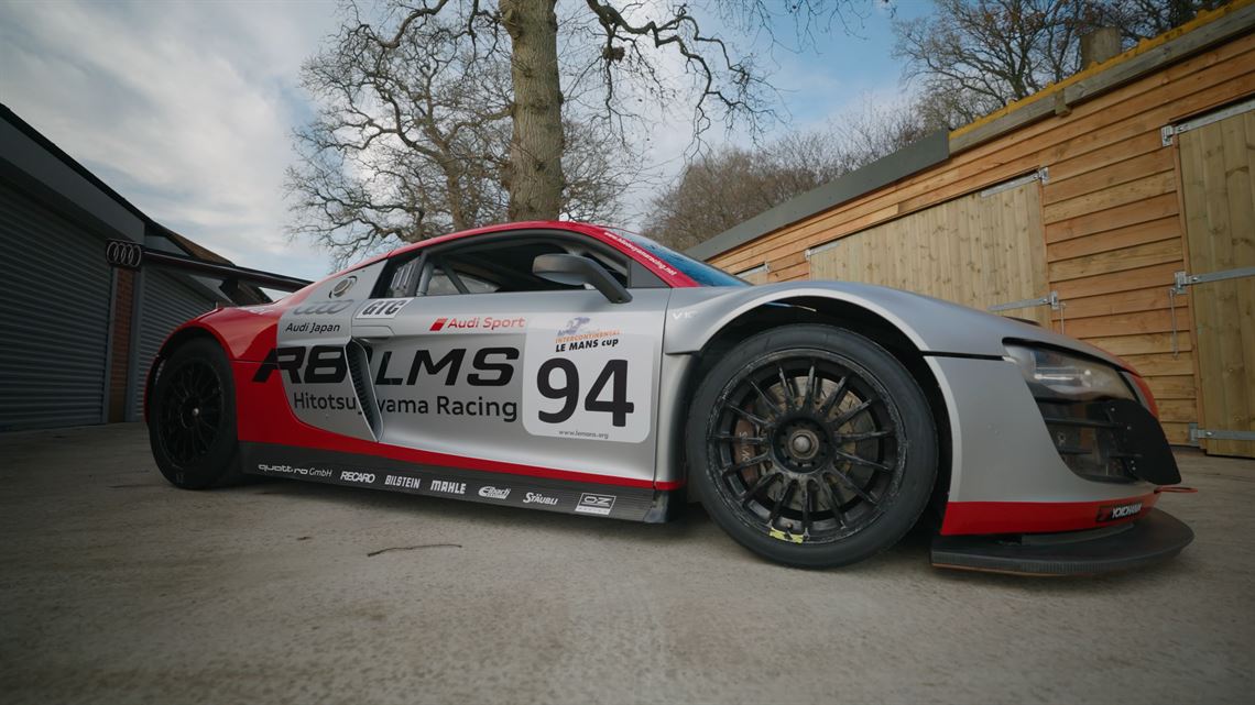 2011-audi-r8-lms-gt3