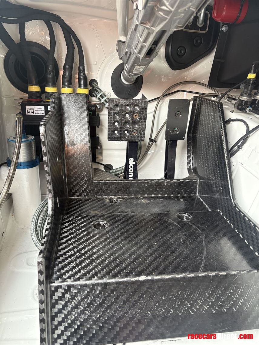 toyota-supra-gt4-evo-all-options-very-high-sp