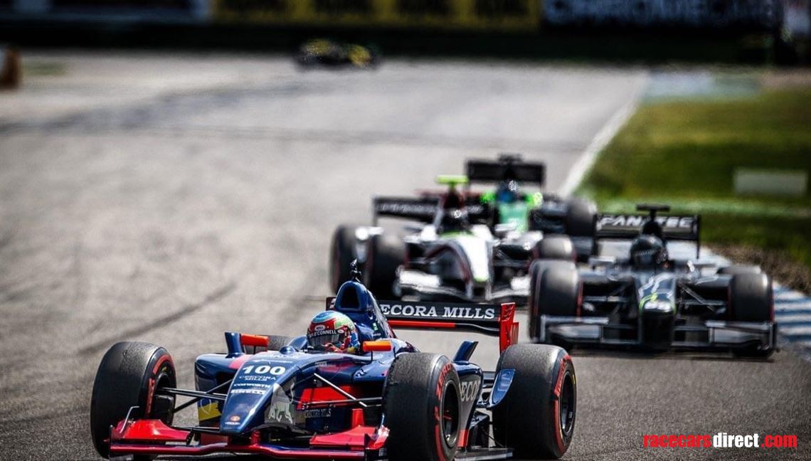 dallara-t-0205-world-series-v8