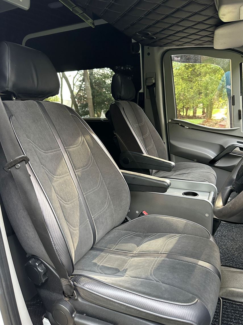 mercedes-sprinter---ab-racecruiser