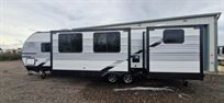 race-accomodation-trailers-over-50-in-stock