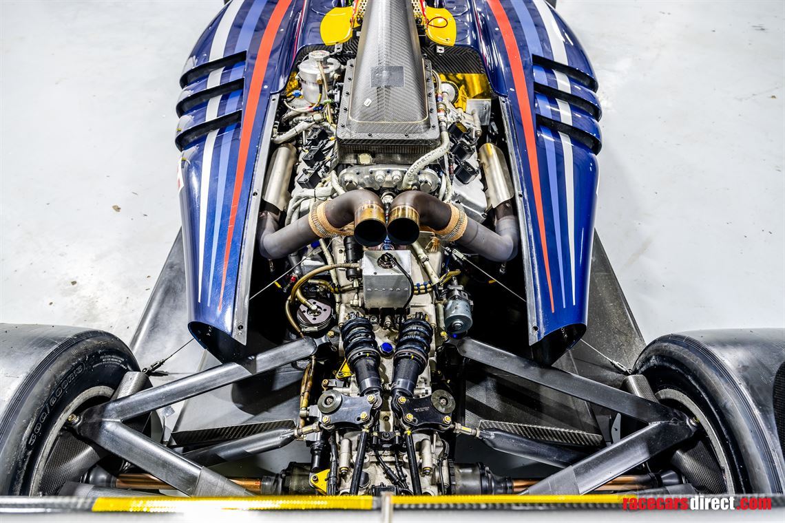 2014-dallara-gp313-w-extensive-spares-package