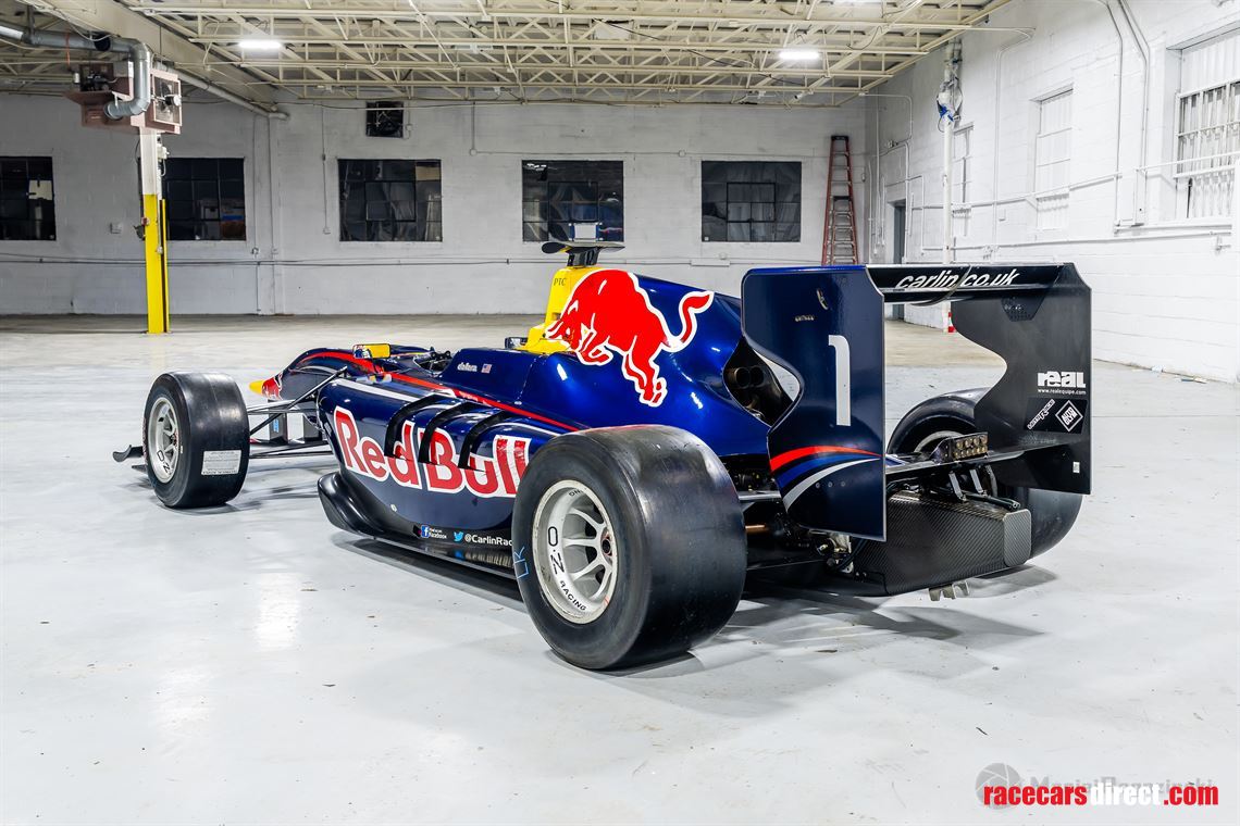 2014-dallara-gp313-w-extensive-spares-package