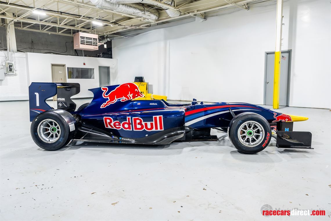 2014-dallara-gp313-w-extensive-spares-package