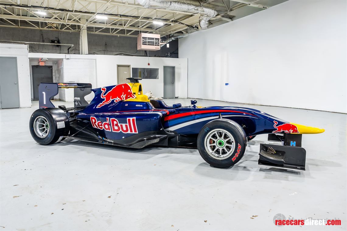 2014-dallara-gp313-w-extensive-spares-package